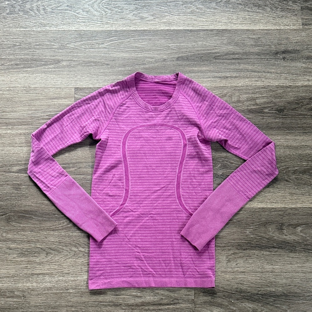 lululemon Striped Long Sleeve Top in Pink Size 4 Athletic Crewneck